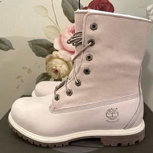 *TIMBERLAND* WOMEN’S BOOTS- OFF WHITE- WATERPROOF- FLEECE LINING